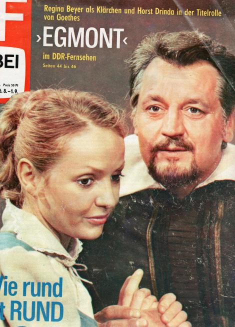 Foto: Waltraut Denger; “FF dabei”, Nr. 35/1974, Titel; im Bild: Regina Beyer und Horst Drinda