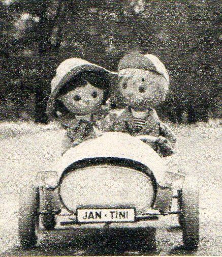 Foto: „FF dabei“, Nr. 18/1983, Seite 26; im Bild: Jan und Tini mit ihrer Silberhummel